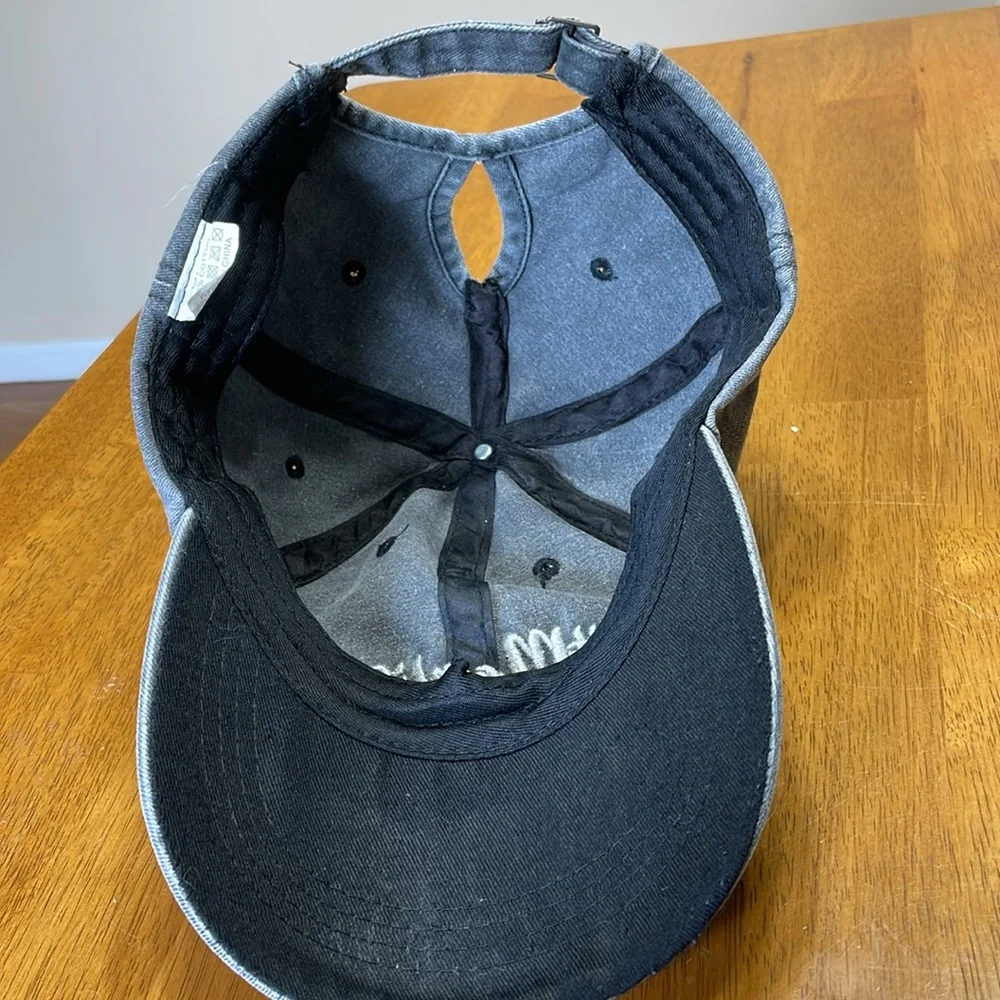 Mom Life hat - Picture 5 of 6